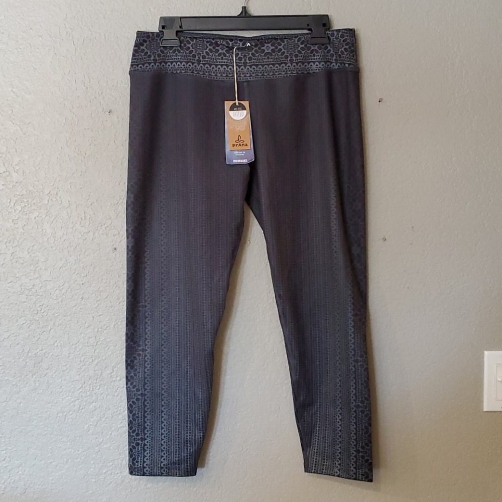 Prana Yoga Capri Size XL/Inseam 20